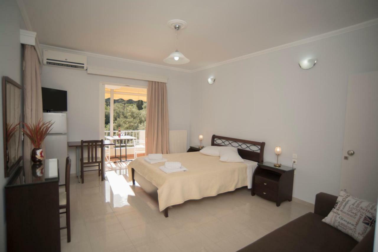 Margarita Apartments Nikiana Luaran gambar