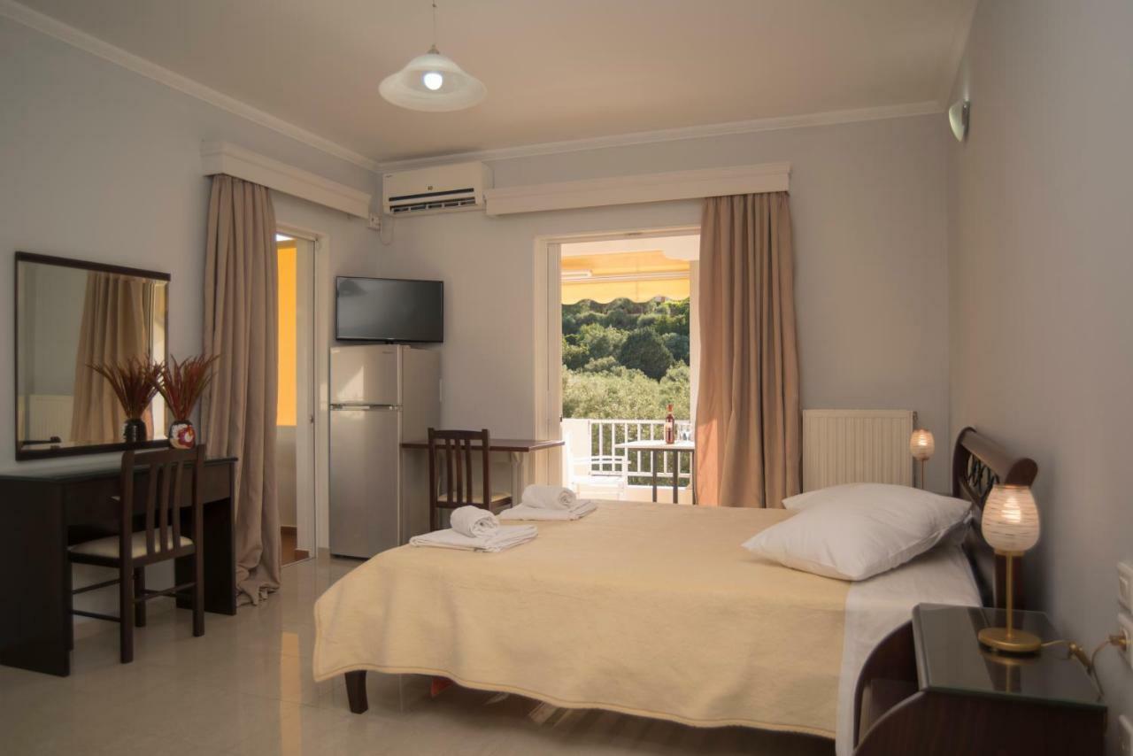 Margarita Apartments Nikiana Luaran gambar