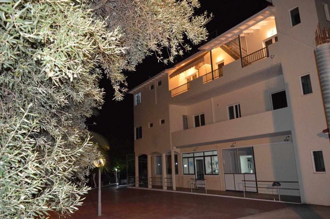 Margarita Apartments Nikiana Luaran gambar